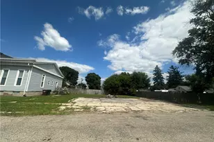 312 W Jefferson St, New Carlisle, OH 45344 - Photo 6