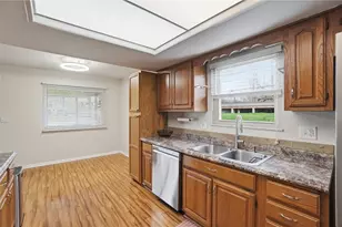 7521 Glenhurst Dr, Vandalia, OH 45414 - Photo 22