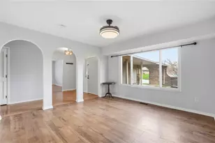 7521 Glenhurst Dr, Vandalia, OH 45414 - Photo 12