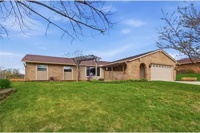 7521 Glenhurst Drive, Vandalia, OH 45414 - Photo 2