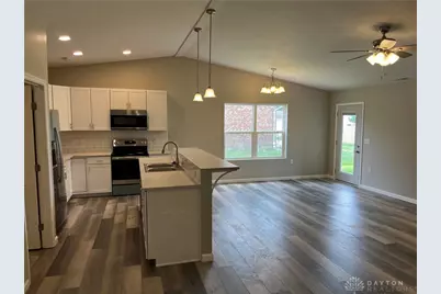 118 Burgundy Drive, Union, OH 45322 - Photo 2