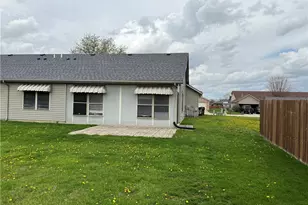 102 Burgundy Dr, Englewood, OH 45322 - Photo 22