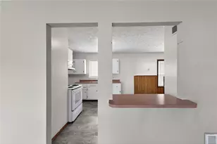 4140 Goldenrod Ct, Trotwood, OH 45416 - Photo 10