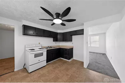1046 Primrose Drive, West Carrollton, OH 45449 - Photo 12