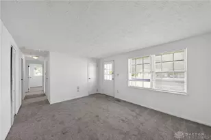 1046 Primrose Dr, West Carrollton, OH 45449 - Photo 8