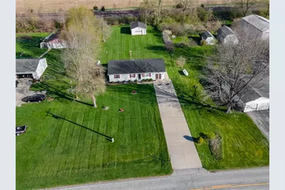 4141 Russia Houston Road, Houston, OH 45333 - Photo 28