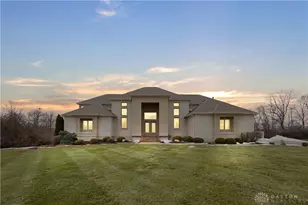 7545 Deer Path Ct, Springboro, OH 45066 - Photo 2