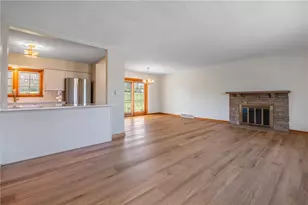 804 Lovetta Dr, Kettering, OH 45429 - Photo 4