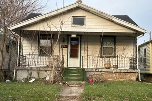 725 Brooklyn Ave, Dayton, OH 45402 - Photo 1