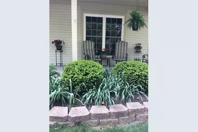 1060 Foxshire Place, Dayton, OH 45458 - Photo 4