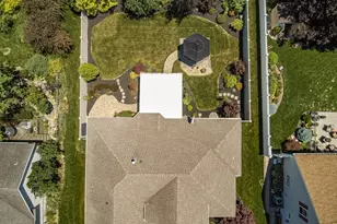 6416 Churchill Downs Pl, Huber Heights, OH 45424 - Photo 32