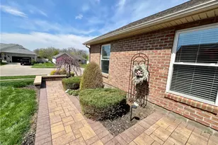 6416 Churchill Downs Pl, Huber Heights, OH 45424 - Photo 12