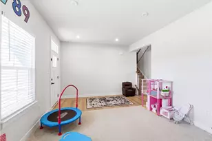 2016 Creswell Dr, Beavercreek, OH 45434 - Photo 8