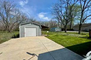 4744 Oxtoby St, Harmony Twp, OH 45505 - Photo 4