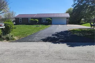 1262 Surface Rd, Eaton, OH 45320 - Photo 2