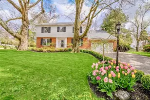 1500 Devereux Dr, Oakwood, OH 45419 - Photo 2