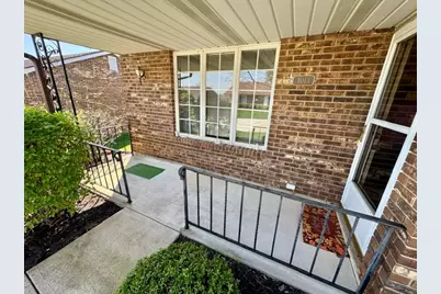 1013 Abington Place, Springfield, OH 45503 - Photo 4