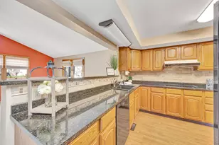 309 Bowman Dr, Fairborn, OH 45324 - Photo 8