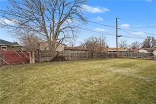 419 Falcon Dr, New Carlisle, OH 45344 - Photo 42