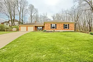 500 Woodcove Way, Beavercreek, OH 45430 - Photo 2