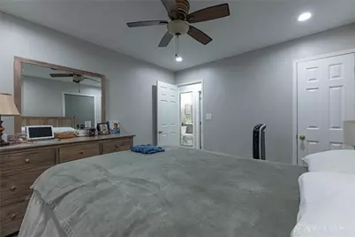 515 N Clairmont Avenue, Springfield, OH 45503 - Photo 12