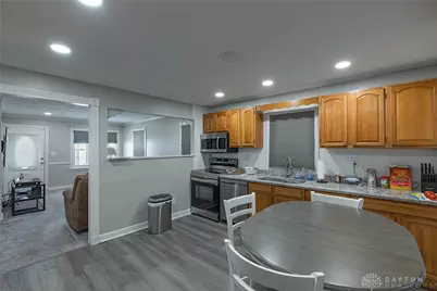 515 N Clairmont Avenue, Springfield, OH 45503 - Photo 10