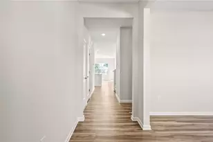 2823 Netherfield Cir, Troy, OH 45373 - Photo 6