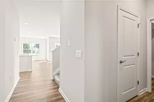 2823 Netherfield Cir, Troy, OH 45373 - Photo 10