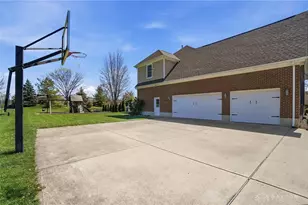 7596 Woodbridge Ct, Clearcreek Twp, OH 45066 - Photo 40