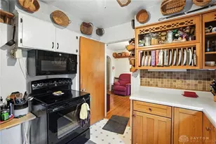 2064 Fairfield Pike, Springfield, OH 45502 - Photo 12