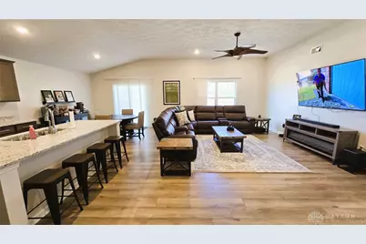 1702 Chevington Chase, Tipp City, OH 45371 - Photo 8