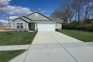 1702 Chevington Chase, Tipp City, OH 45371 - Photo 46