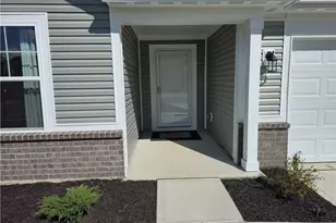 1702 Chevington Chase, Tipp City, OH 45371 - Photo 38