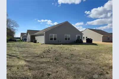 1702 Chevington Chase, Tipp City, OH 45371 - Photo 44