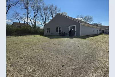 1702 Chevington Chase, Tipp City, OH 45371 - Photo 46