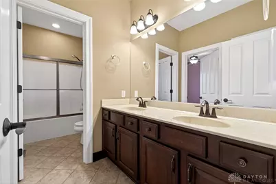 6953 Bunnell Hill Road, Clear Creek Township, OH 45066 - Photo 34