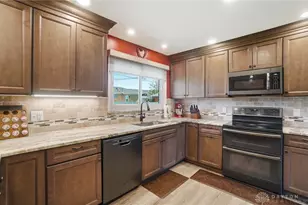 519 Kenbrook Dr, Vandalia, OH 45377 - Photo 12