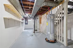 412 Cape Cod Dr, Springfield, OH 45505 - Photo 24