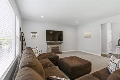 1267 Autumnview Drive, Batavia, OH 45103 - Photo 6