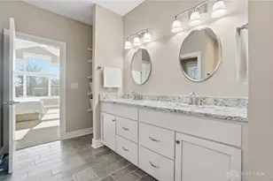 9440 Old Bridge Dr, Washington Twp, OH 45458 - Photo 50