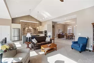 9440 Old Bridge Dr, Washington Twp, OH 45458 - Photo 22