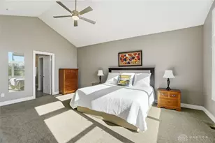 9440 Old Bridge Dr, Washington Twp, OH 45458 - Photo 40