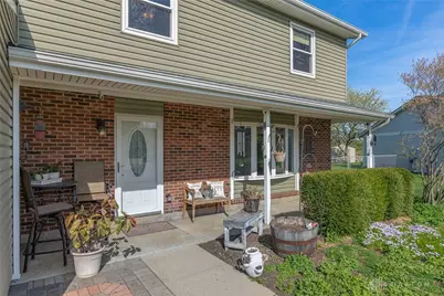 1011 Brookwood Court, Fairborn, OH 45324 - Photo 4