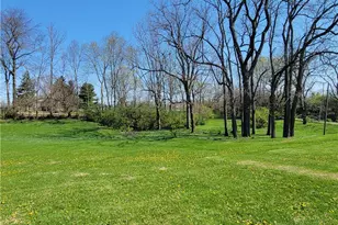 469 Bischoff Rd, Bethel Twp, OH 45344 - Photo 12