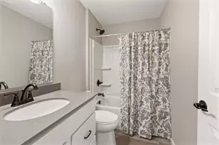 8178 Cherry Birch Dr, Tipp City, OH 45371 - Photo 10