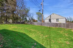 1337 Heatherdale Dr, Kettering, OH 45429 - Photo 34