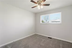 1337 Heatherdale Dr, Kettering, OH 45429 - Photo 20