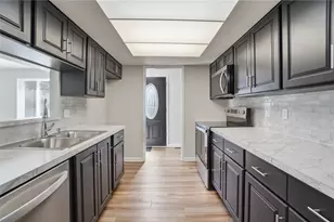 1337 Heatherdale Dr, Kettering, OH 45429 - Photo 14