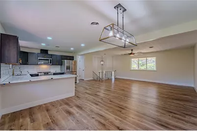 5640 Winshire Terrace, Sugarcreek Twp, OH 45440 - Photo 8