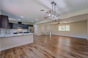 5640 Winshire Terrace, Sugarcreek Twp, OH 45440 - Photo 8